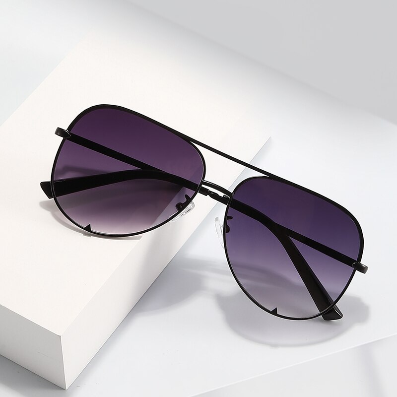 ヨーロッパとアメリカのレトロなスタイルのダブルビームヒキガエ - Sunglasses Aviator Polarized のレビューと価格