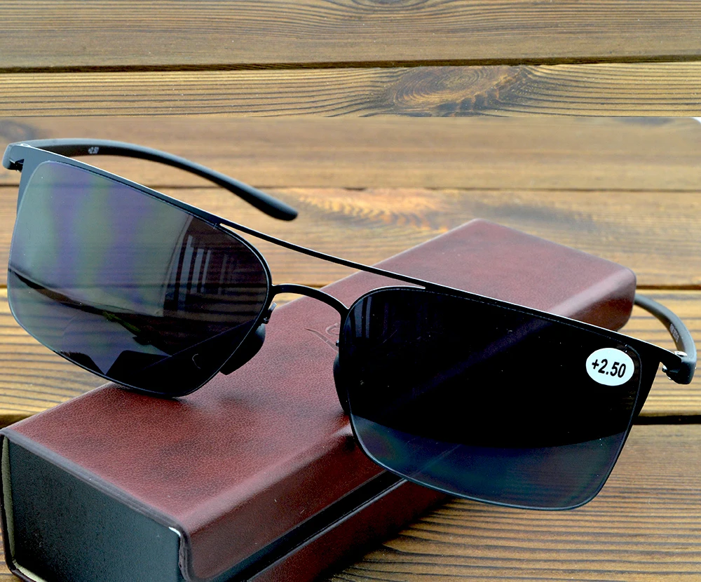 偏光レンズ搭載のサングラス、老眼鏡、男性用、金属フレーム、運 - Sunglasses Aviator Polarized のレビューと価格